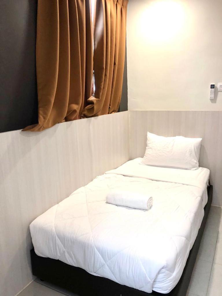 Garden Inns Motel Kangar Eksteriør billede